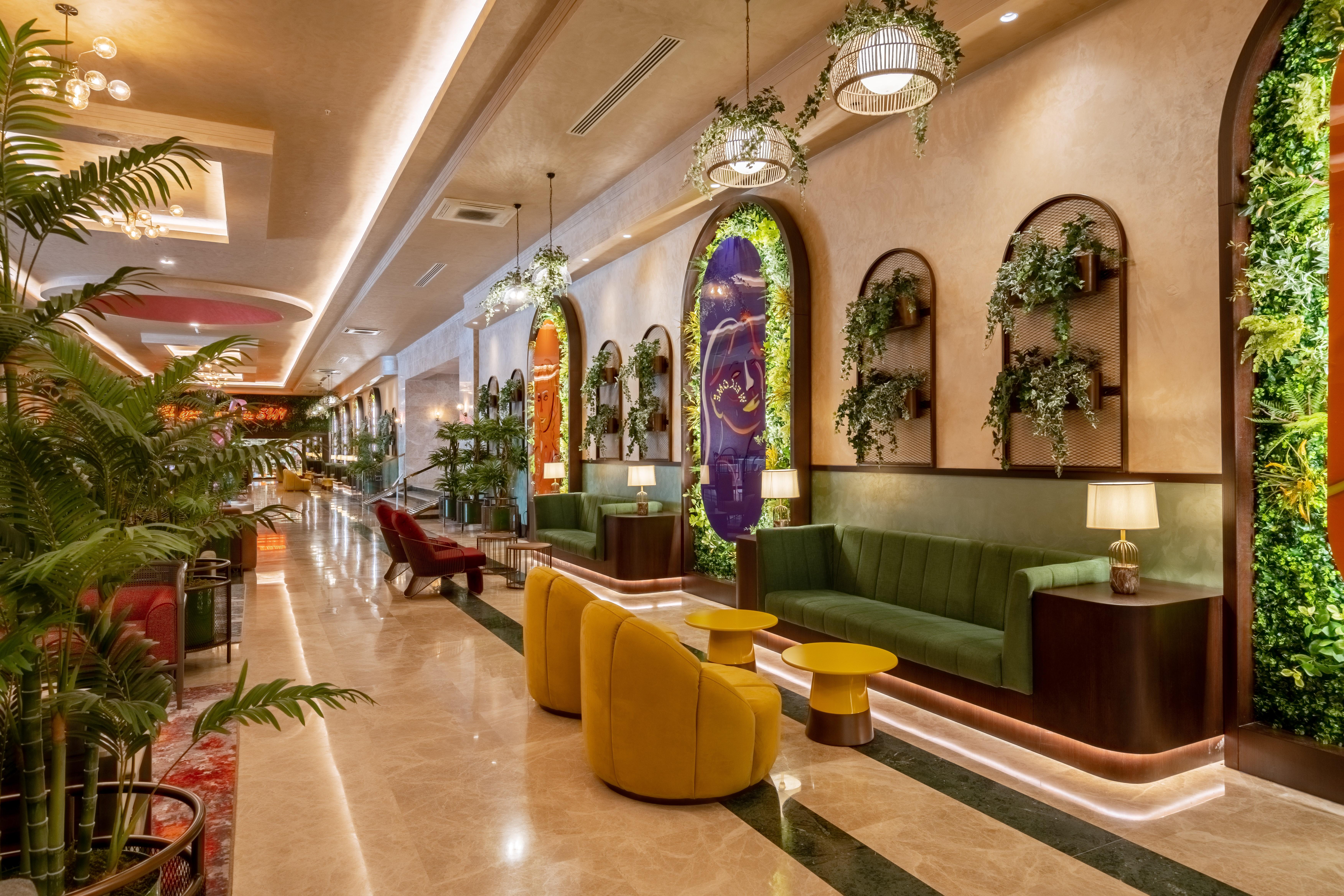 Megasaray Westbeach Antalya Exterior foto The lobby of the hotel